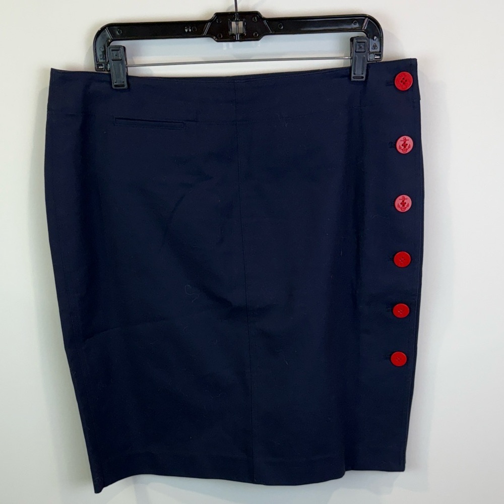 Lauren Ralph Lauren Navy Skirt with Red Button Accents size 12